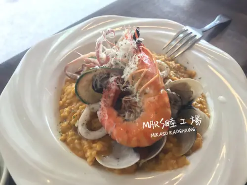 【高雄/食﹡鹽埕】高捷橘線．文青的午後時光．MARS 睦工場風格餐廳