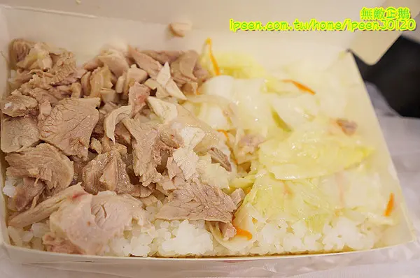 【嘉義-東區】銅板價x嘉義人大推美食~ 雞肉飯便當份量大!~《郭家雞肉飯&粿仔湯》