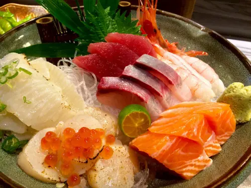 【中正區／同安街】Fire weeds- 野草居食屋 二訪再加分 新鮮生魚片 嫩烤串燒