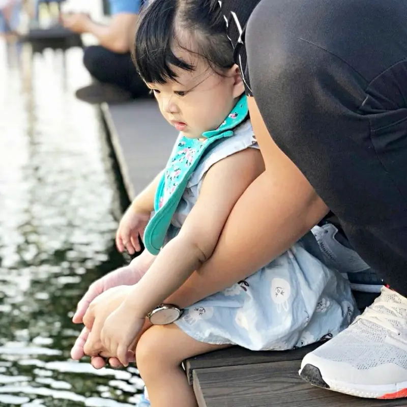 【好食分享】新竹峨眉鄉 二泉湖畔咖啡民宿，恬靜的湖畔風光假日親子好去處，隱密打卡據點