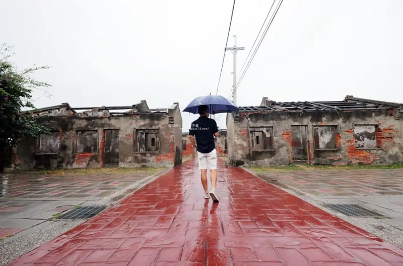 彰化線西│蛤蜊兵營-來彰化廢棄50年兵營拍照打卡廢墟風 - 藍色起士的美食主義