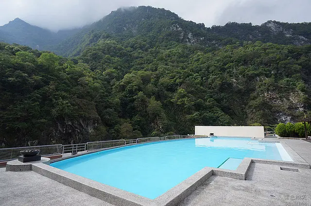 太魯閣晶英酒店▋花蓮-山水澗戶外泳池令人驚艷、多功能的兒童遊憩設施、峽谷露天電影院、原住民舞蹈表演，讓大人小孩玩到不想回家