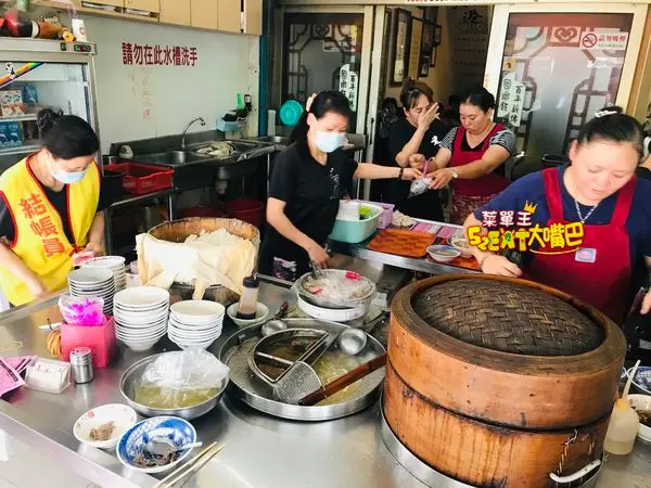 老受鴨肉飯菜單價位大公開》雲林北港朝天宮美食必吃小吃餐廳～推薦鴨肉飯、燉鴨湯、冬粉鴨。
