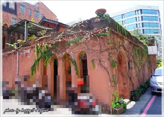 [台中]點主餐享沙拉吧吃到飽★藍洞意式廚房