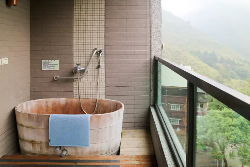 【溪頭住宿推薦】 夏緹飯店 一泊三食 露天風呂 彩繪DIY 賞螢火蟲 天天都是情人節