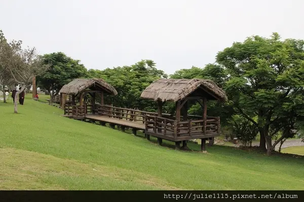 ◎2013花東◎DAY2 東管處阿美族民俗中心看旮亙樂團表演+玩鞦韆