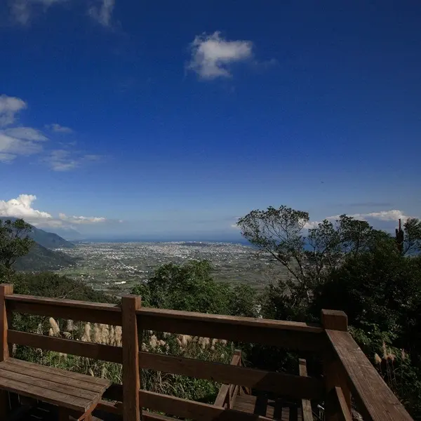 鯉魚山登山步道