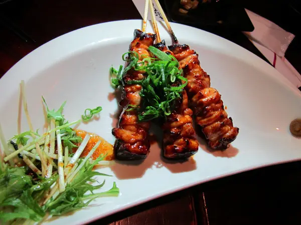 [台南]海安路上的頂級日式燒烤 鯨吞燒                
      