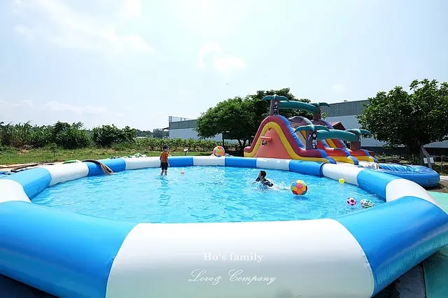 [台南景點]親子遊推薦！豐富設施水陸暢遊快樂農場～鴨莊休閒農場｜溜滑梯氣墊泳池、手搖船、沙坑、親子DIY、露營烤肉控窯、原木遊戲場