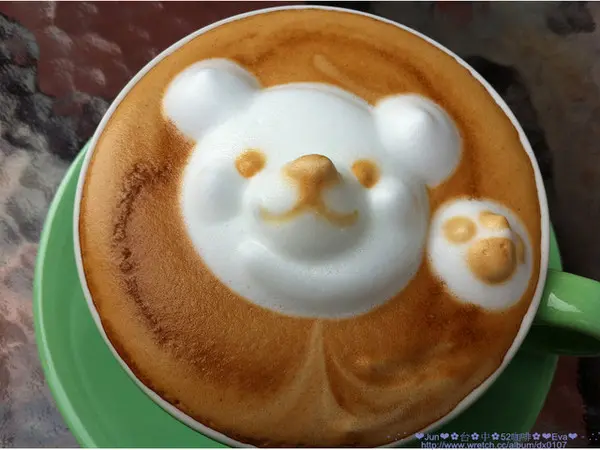 【食記】oO。。台中　52 Cafe（52咖啡） 療愈系可愛拉花小熊！Blue Monday就讓可愛的立體拉花小熊陪大家一起渡過吧！。o○。
