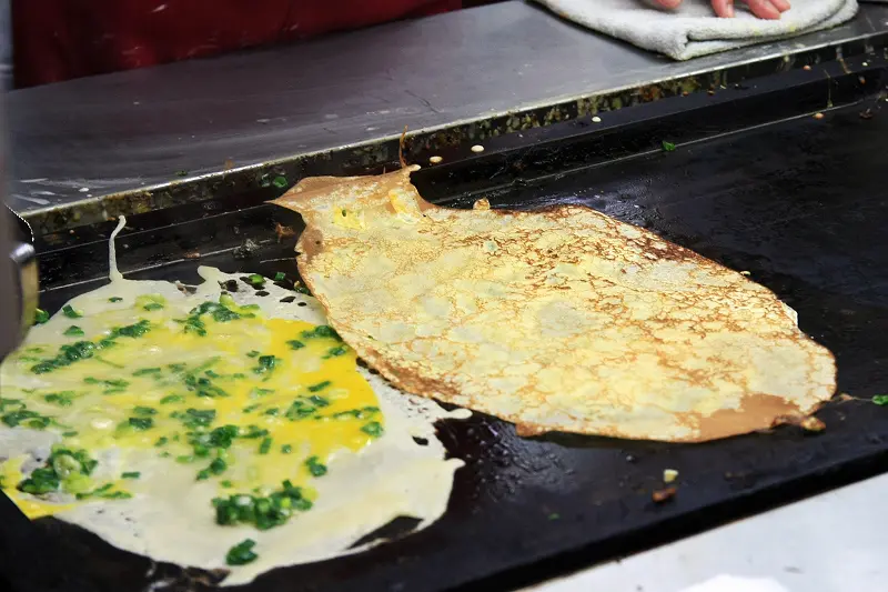 ［台中］：少見的麵粉漿製餅皮☆明倫蛋餅