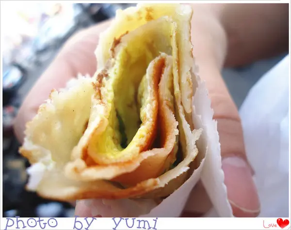 【台中食記-西屯區】排隊美食♥員林來的古早味蛋餅@逢甲夜市-明倫蛋餅              