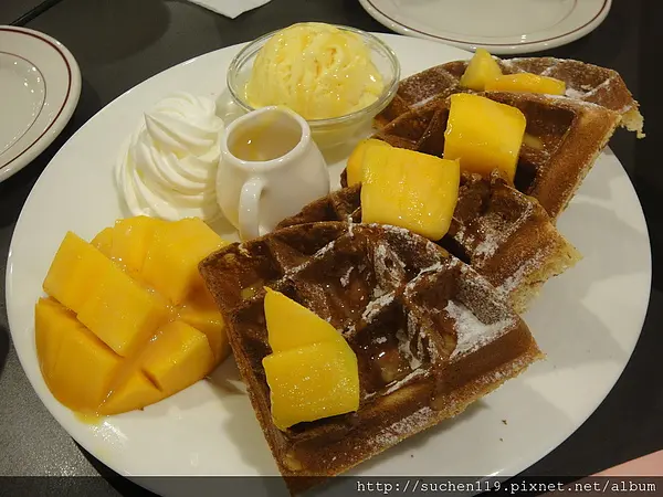 【台 中】鯊魚咬吐司好幸福喔~~