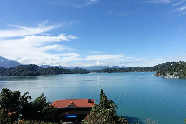 【南投】日月潭雲品溫泉酒店。湖景家庭房~日月潭也太美 湖景房好值得！