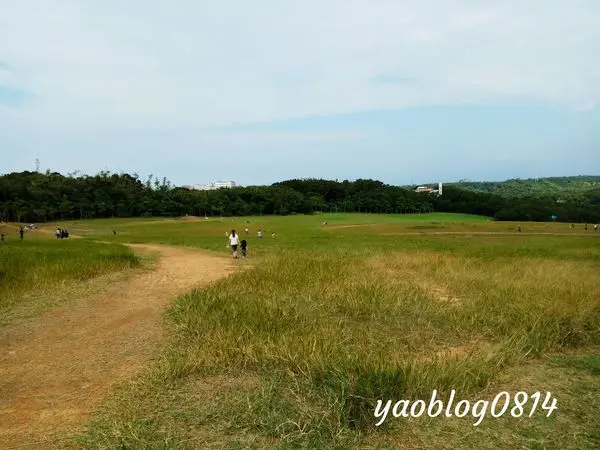 【新竹市│景點】青青草原＊除了有一大片草原外 期望越高失望越大
