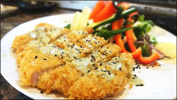 【美食】麻雀雖小，五臟俱全《鐵人九番料理亭》