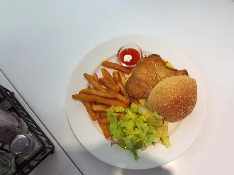 午餐聚會：第凡內咖啡Tiffany Café