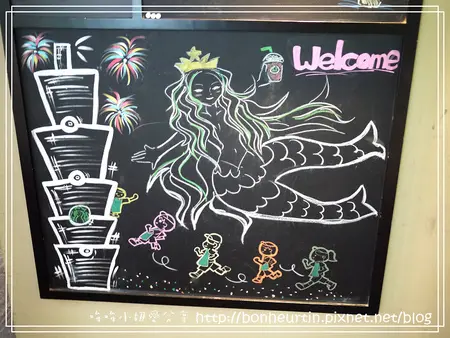 食記 ll 台北101 35樓星巴克 享受眺望遠處景色  信義區下午茶