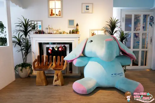 【食記】台北東區 U*ki Smile Coffee 超萌大象玩偶讓人忍不住狂按快門的可愛下午茶