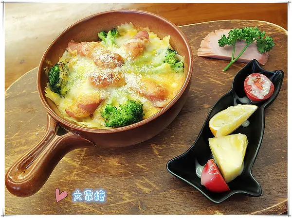 【台北市】東區「貓咪先生的朋友」寵物餐廳。鬆餅。早午餐。下午茶