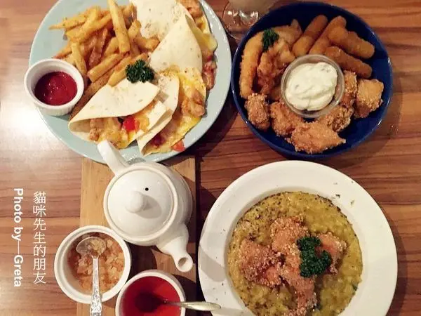  【食記∥台北】貓咪先生的朋友 捷運忠孝復興站_貓奴必去的美式早午餐店_不只份量大餐點更是美味