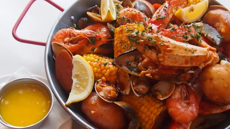 【台北市萬華區 / 飯店餐飲 / 捷運西門】西門聚餐『吃吧』amba Hotels & Resorts台北西門町意舍酒店