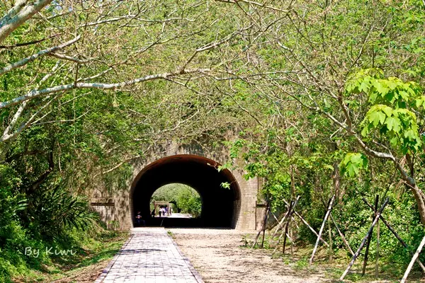 【苗栗旅遊-竹南】竹南景點推薦之崎頂子母隧道文化公園（鐵路雙線子母舊隧道/竹南一日遊/竹南旅遊/苗栗一日遊/輕旅行/親子遊）