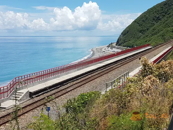 【台東旅遊】太麻里-無敵海景相伴的鐵道《多良火車站》~台灣最美麗的車站