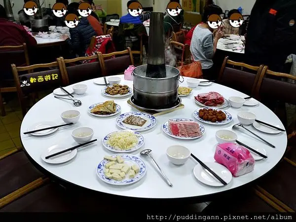 [食記]台北古亭站 勵進餐廳(台電員工餐廳) 酸菜白肉火鍋吃到飽 排隊名店 平價便宜火鍋吃到飽 大人400小孩250吃到飽 便宜火鍋 好吃酸菜白肉鍋!!! 小巷弄內火鍋店