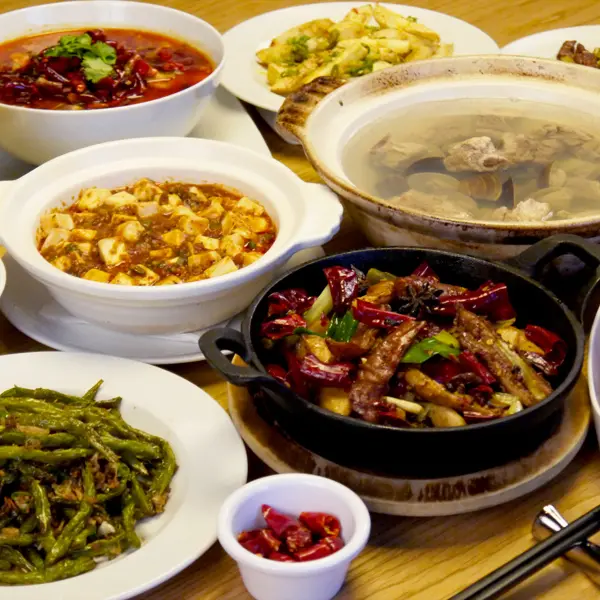 【台北東區餐廳】位於忠孝復興及Bistro 98的「開飯川食堂」：體驗到年輕時尚的獨特川菜好滋味！