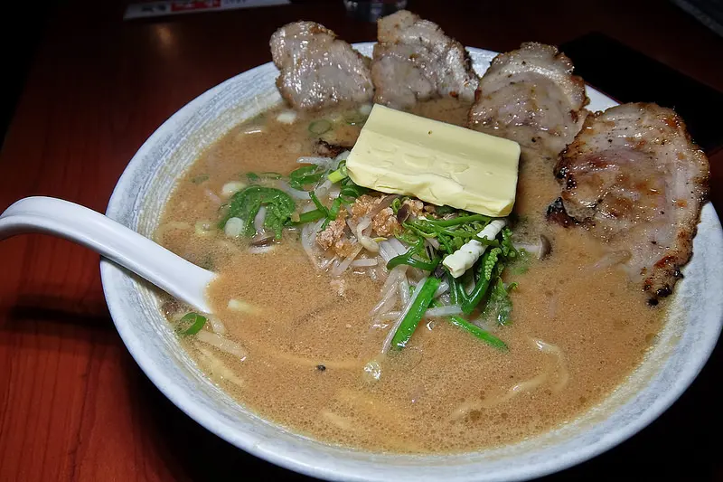 台北 松江南京 旺味麵場 叉燒非常好吃的味增系拉麵!!