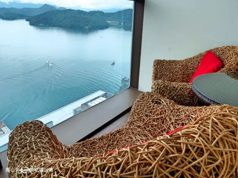 空中觀景：日月行館國際觀光酒店11樓觀景台（日月潭風景區）