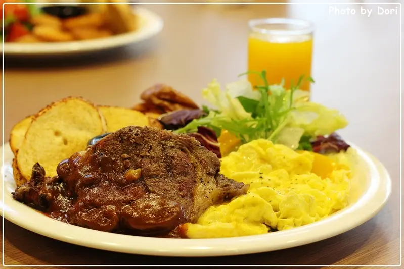 〈邀約〉費尼漢堡 Fani Burger。牛排 x Brunch x 沙拉新品嚐鮮會 @台北市內湖區