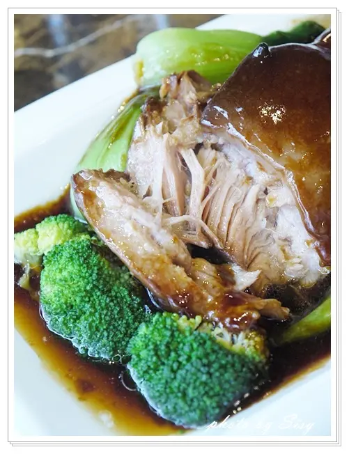 川。譜渝派四川美饌 ~ 不吃辣的人也可放心享用川菜 ~ 台北東區 明曜百貨 美食 ~ 板南線 捷運忠孝敦化站