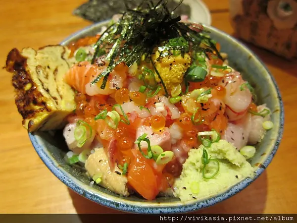 瞞著爹三店~我的珠寶盒~色彩繽紛海鮮丼~