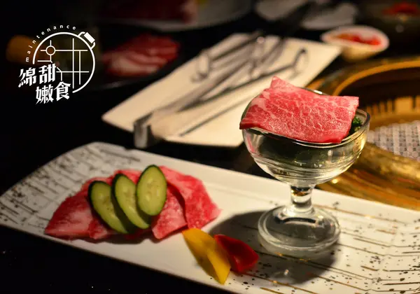 『台中||西區』服務高分燒肉店，有特約停車場-塩選輕塩風燒肉              