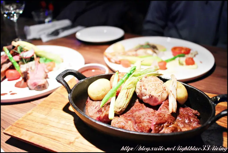 [ 忠孝敦化站．仁愛圓環美食 ] Goodies Cuisine好米亞義法餐酒～約會聚餐兩相宜，還有滿櫃子草莓甜點