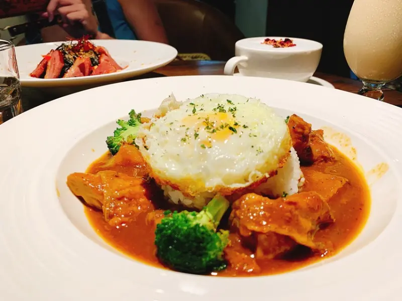 《台北❤️大安》好米亞Goodies Cuisine Bistrot,找不到門在哪的神秘餐廳XD誰說下午茶一定要喝茶,也有好吃的商業午餐喔👌🏻