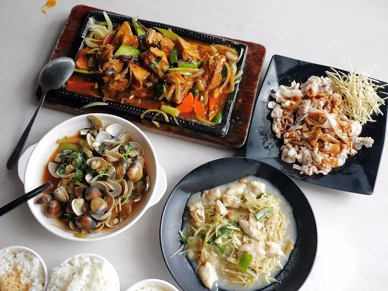 【美食】台中大里區。九號碼頭99時尚熱炒料理。平價快炒簡單吃飽飽! 99元就可以吃到美味快炒