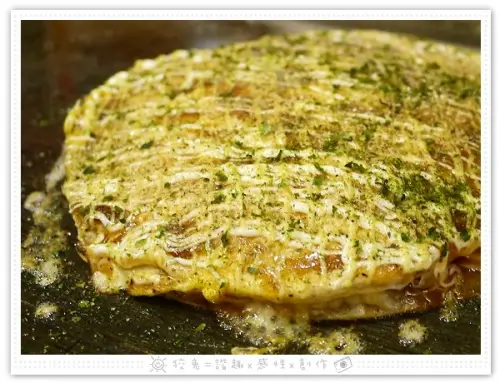 [高雄食記] TEN屋~豬起司廣島好吃燒+壽喜燒牛燒烏龍+培根起司洋芋+玉米海帶沙拉+芒果汁！(試吃)