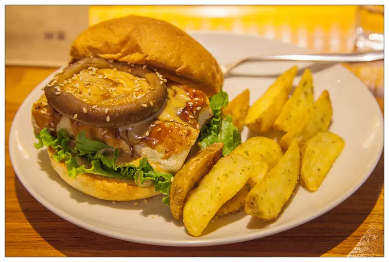 【食記】台中 田樂一O二巷店_城市裡巷弄間的小呼吸