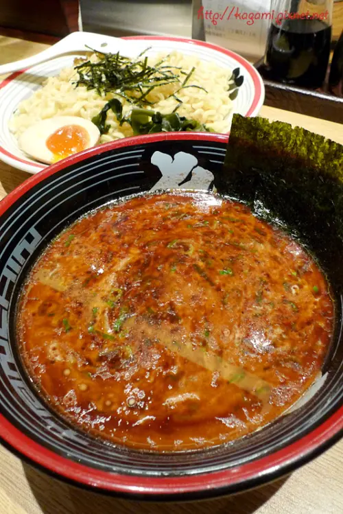 台北東區：屯京拉麵　東京とんこつラーメン 屯ちん　一訪