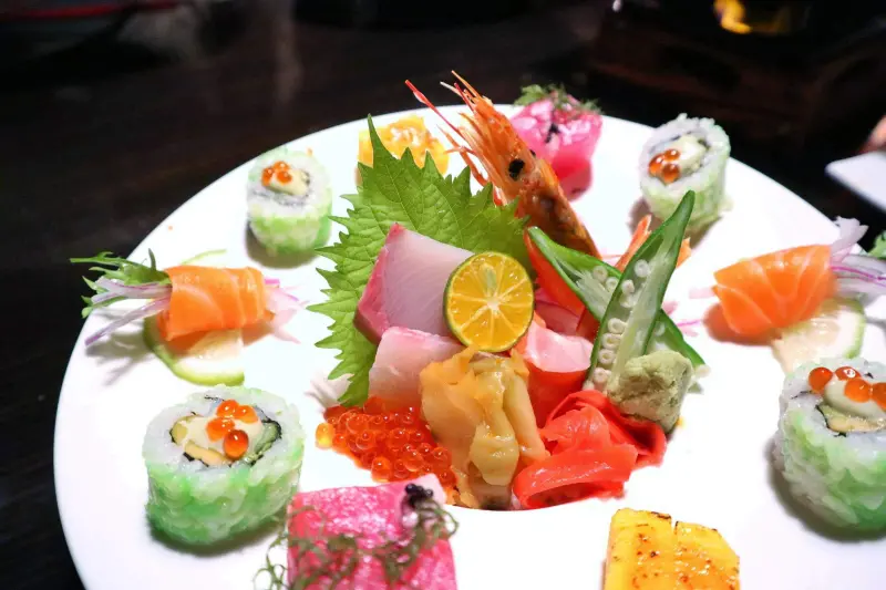 台北市政府 | DOZO創作和食居酒屋，摩登時尚居酒屋結合鬼太鼓秀，震撼感官全新美食饗宴 ▲女子的休假計劃▼