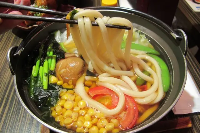 手工讚岐烏龍麵~土三寒六