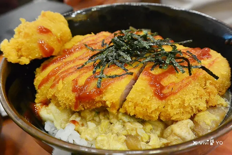 台北信義區 台北醫學院吳興市場 海力士かいりきし日式料理 平價餐點 小菜、湯品、飲料無限供應