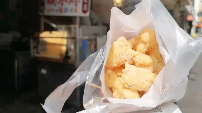 彰化美食_古月糯米炸│彰化在地超熱門小吃，Q彈口感被花生粉包裹住的古早味小點。 - 愛伊特candy的分享樂園