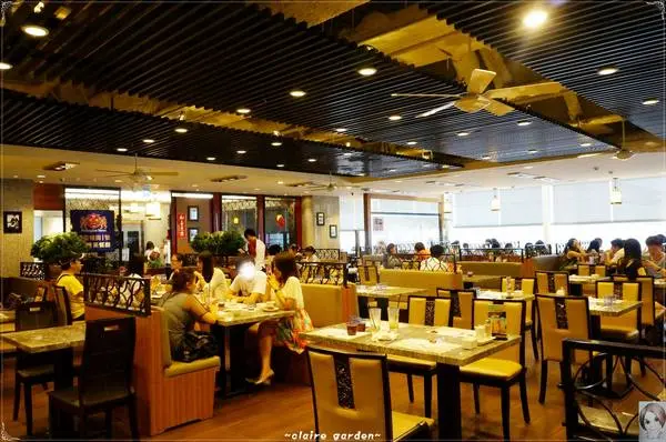 台北 捷運北車 威靈頓街1號~臭豆腐配冰淇淋新吃法？？                
      