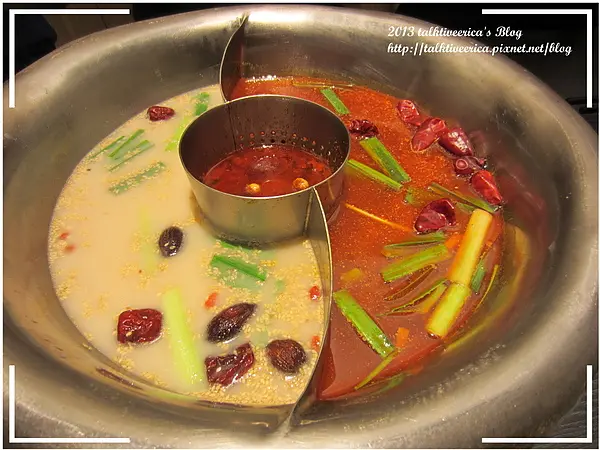 『呷』「捷運士林站」☆ 寬巷子 ☆ 色香味俱全的麻辣火鍋