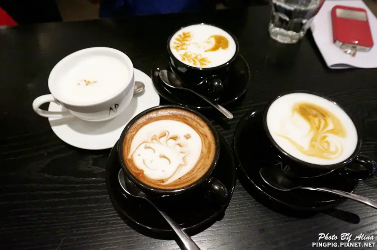 【食記】台北市府 信義松菸 Artista Perfetto AP Cafe 咖啡拉花與包頭五妞妞的下午茶