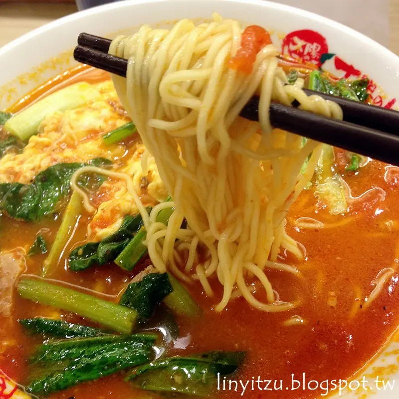 台北車站 太陽蕃茄拉麵